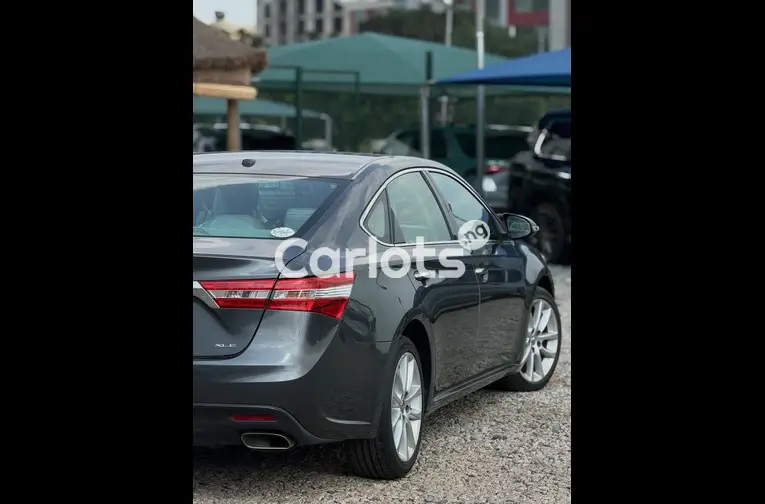 Foreign Used 2013 Toyota Avalon - 5/7