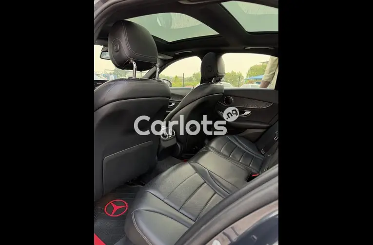 Clean 2016 Mercedes C300 - 4/7