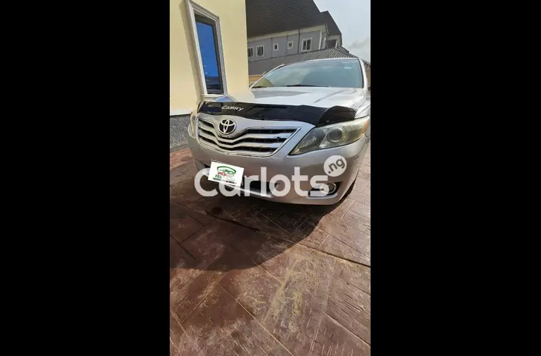 BELGIUM GRADE 2009 TOYOTA CAMRY LE FULL OPTION