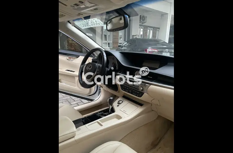 2014 LEXUS ES 350 WHITE - 2/7