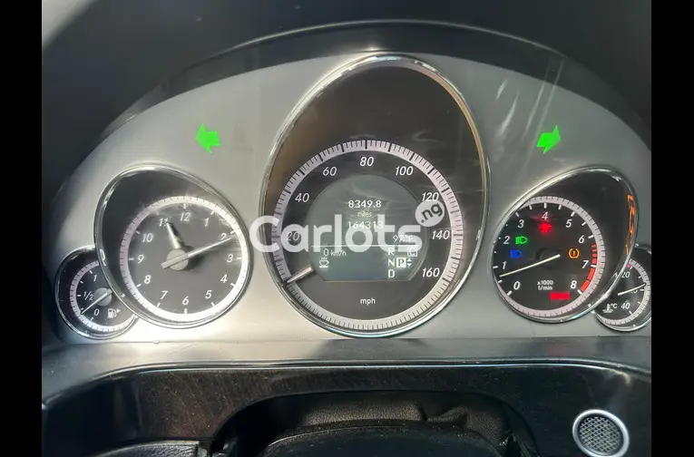 BELGIUM GRADE 2011 MERCEDES BENZ E350 - 2/7