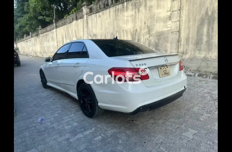 BELGIUM GRADE 2011 MERCEDES BENZ E350 - 7/7