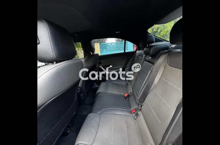 2020 MERCEDES BENZ A35 AMG - 6/7