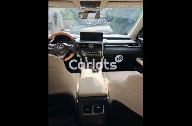 FOREIGN USED 2021 LEXUS RX350 - 3/7