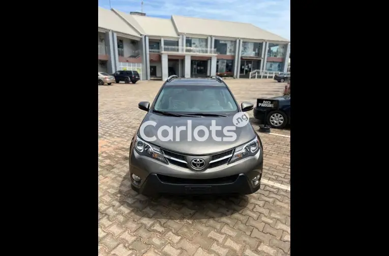 2014 TOYOTA RAV4 - 1/7