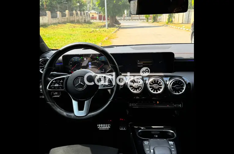 FOREIGN USED 2022 MERCEDES BENZ CLA250 - 3/7