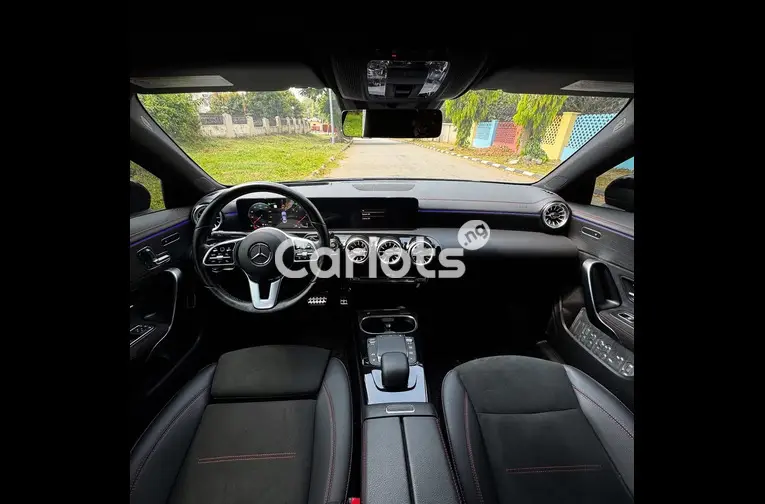 FOREIGN USED 2022 MERCEDES BENZ CLA250 - 4/7