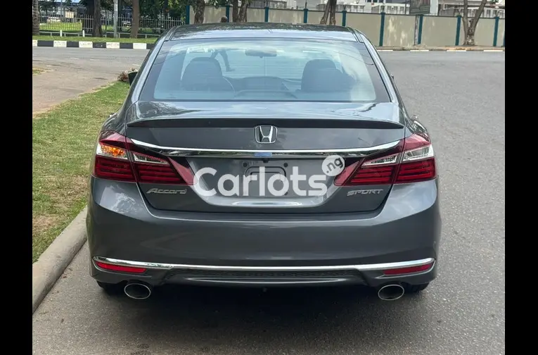 2017 HONDA ACCORD SPORT - 7/7