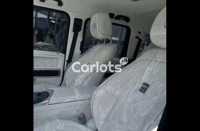 BRAND NEW 2025 MERCEDES BENZ BRABUS 800 - 5/7