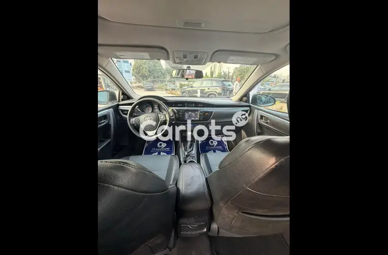 Nigerian used 2015 Toyota Corolla S keyless - 4/7