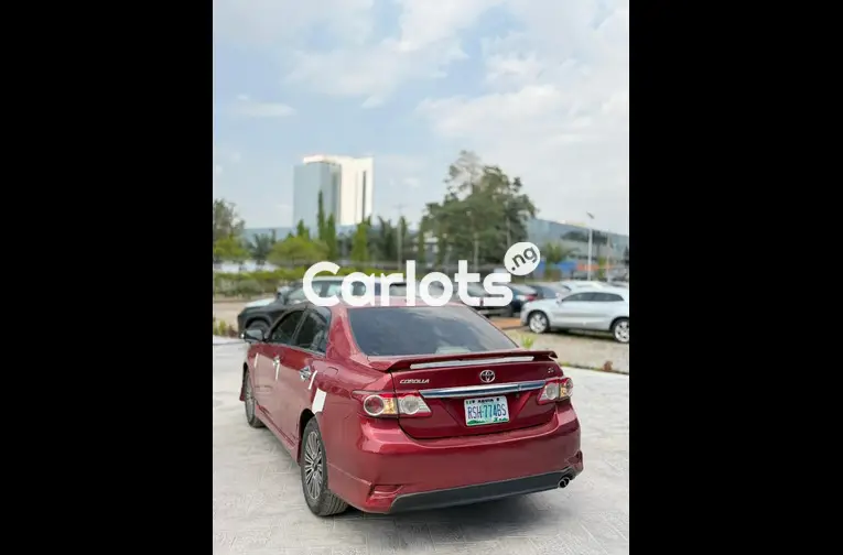 Distress sale Clean used Toyota corolla sport 2012
