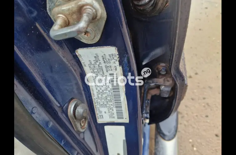 First body Toyota highlander 2004 - 2/7