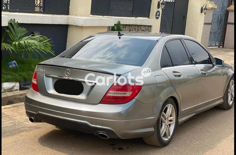 2013 MERCEDES BENZ C300 - 5/6