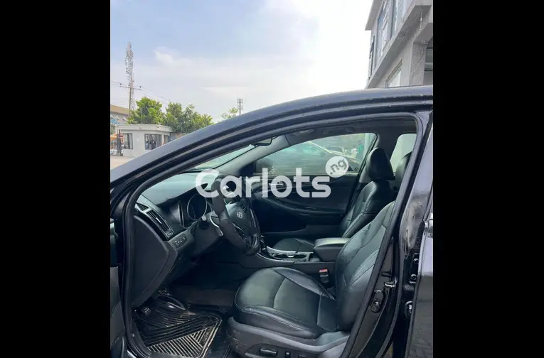 2013 KEYLESS HYUNDAI SONATA LIMITED - 3/7