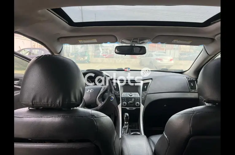 2013 KEYLESS HYUNDAI SONATA LIMITED - 4/7