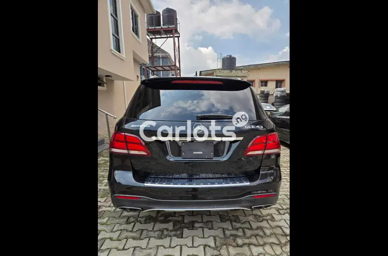 PRE-OWNED MERCEDES BENZ GLE 43 AMG -  2017 MODEL