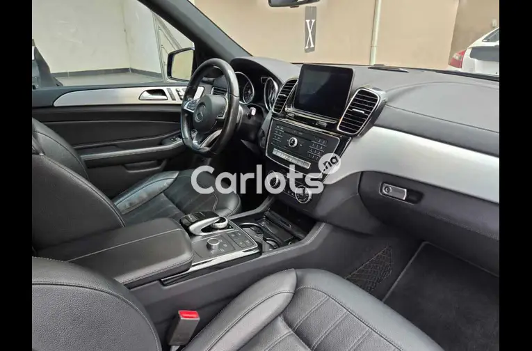 PRE-OWNED MERCEDES BENZ GLE 43 AMG -  2017 MODEL - 5/5