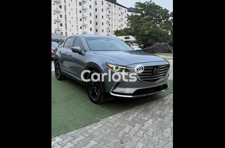 2020 CX9 Grand Touring ( Carbon Edition) - 2/7