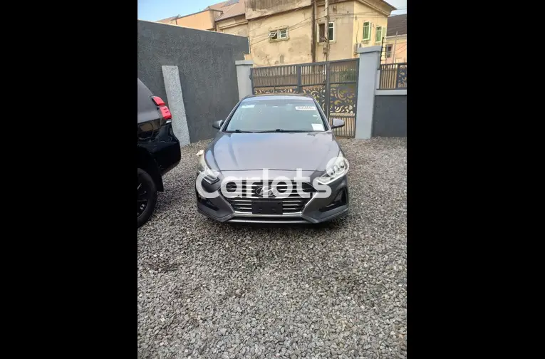 NEW ARRIVAL FOREIGN USED 2018 HYUNDAI SONATA SE