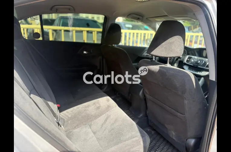 FOREIGN USED HONDA ACCORD 2014 WITH ORIGINAL CUSTOM DUTY - 3/5
