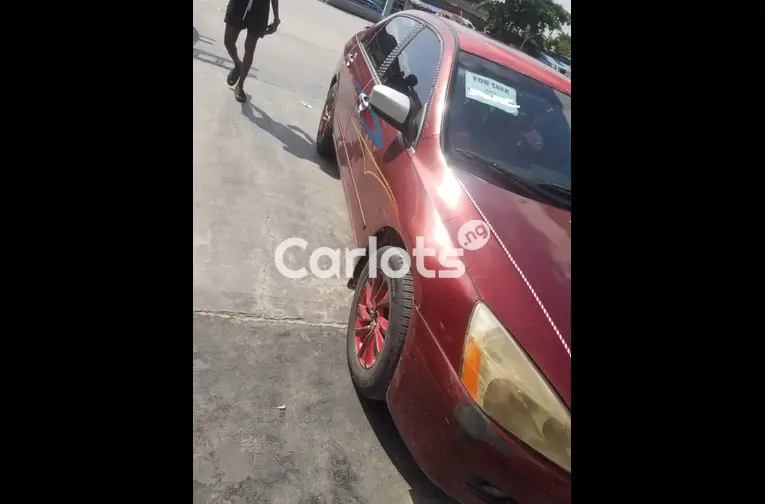 Registered Honda Accord 2004 model - 2/7