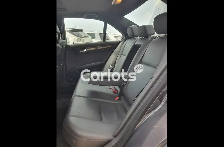 Toks 2011 Mercedes Benz C300 - 3/7