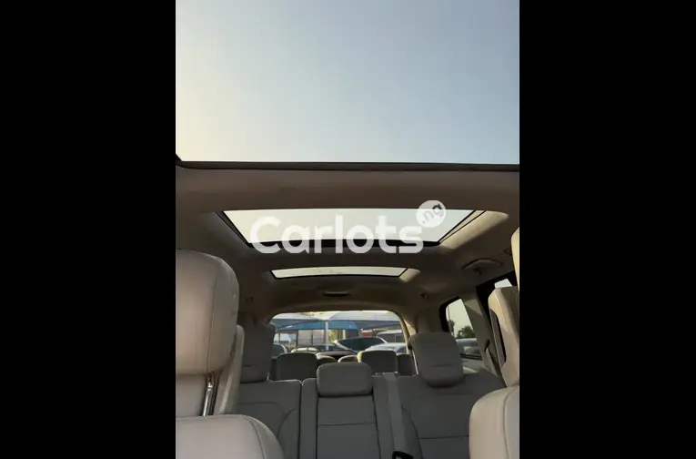 Clean 2013 Mercedes GL 550 - 5/7