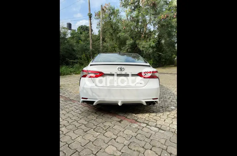 Foreign Used 2019 Toyota Camry SE - 7/7