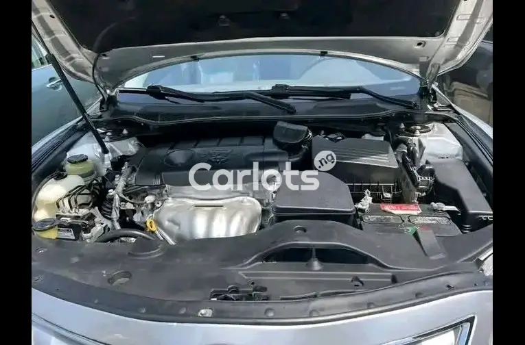 Foreign Used 2008 TOYOTA CAMRY - 2/7