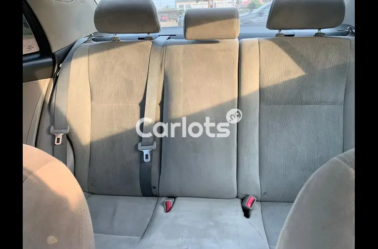 2013 TOYOTA COROLLA LE - 5/7