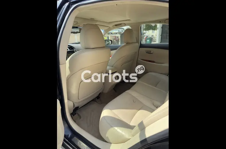 Clean foreign used Lexus ES 350 2011 - 5/7