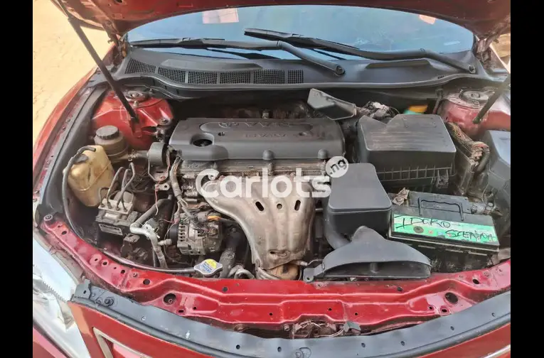 Registered 2008 Toyota Camry v4 - 4/5