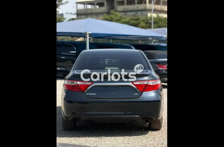 2015 TOYOTA CAMRY S E - 7/7