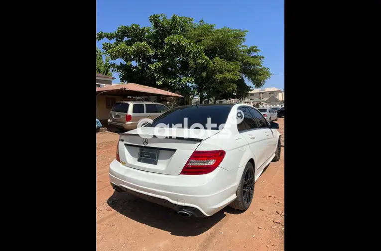 2012 MERCEDES BENZ C300 - 7/7