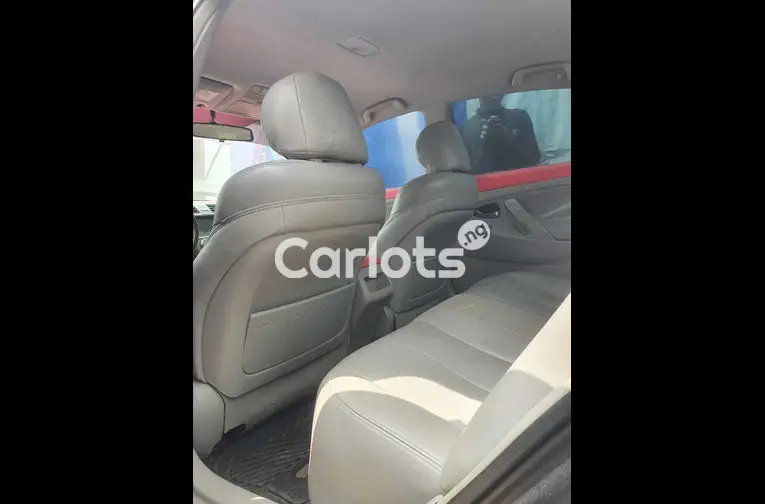 2007 Toyota Camry LE (gray) - 5/7