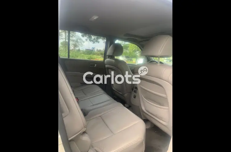 PURE FIRST BODY 2010 HONDA PILOT - 4/7