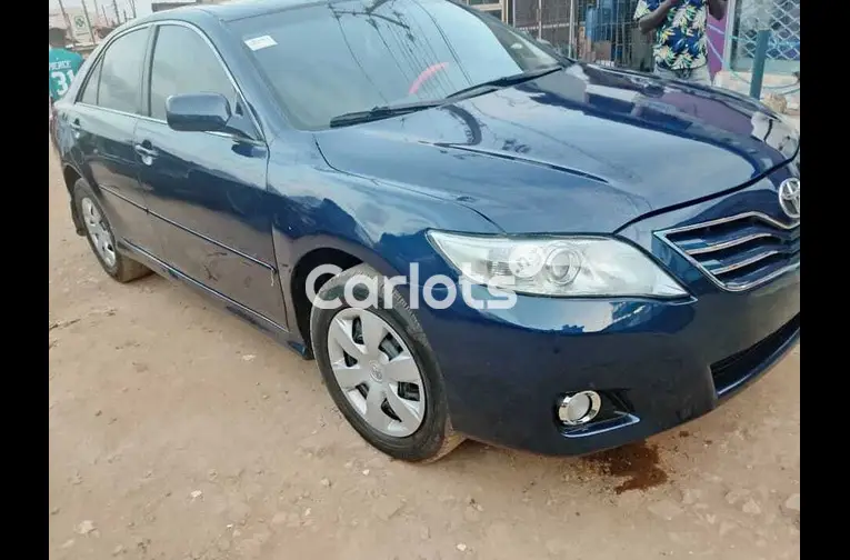 Used Toyota Sienna 2009