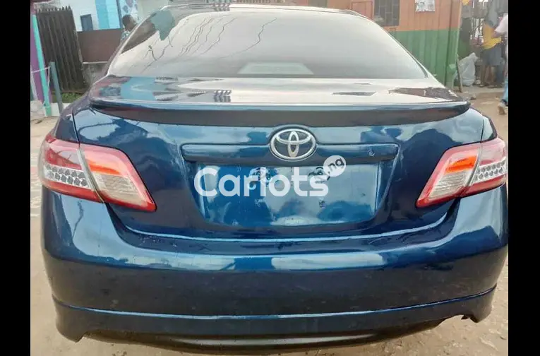 Used Toyota Sienna 2009 - 5/6