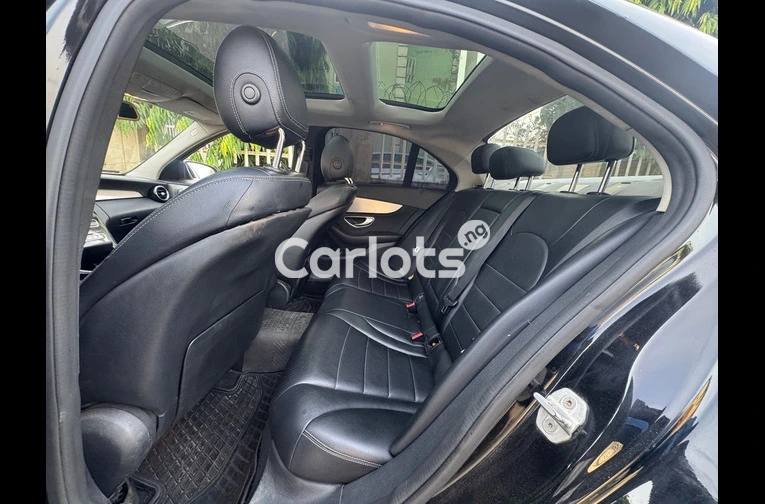 2016 MERCEDES BENZ C300 - 6/7