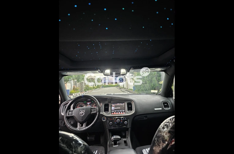 Foreign used Dodge charger 2015 - 3/7