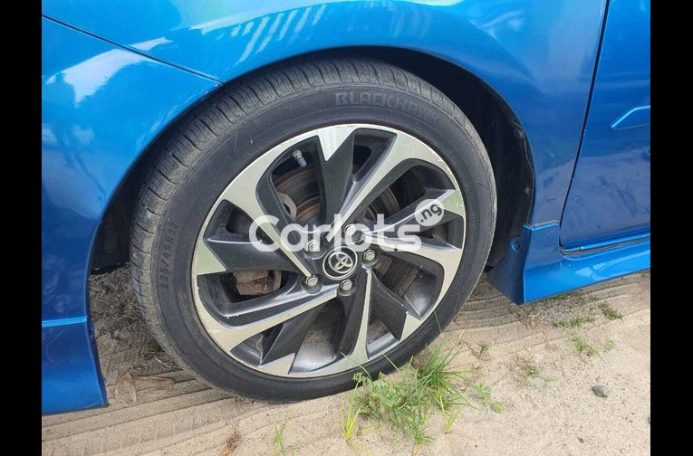 Tokunbo 2017 Toyota Corolla IM - 4/7