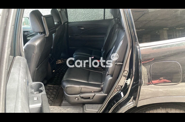 Nigerian Used Honda Pilot 2015 - 5/7