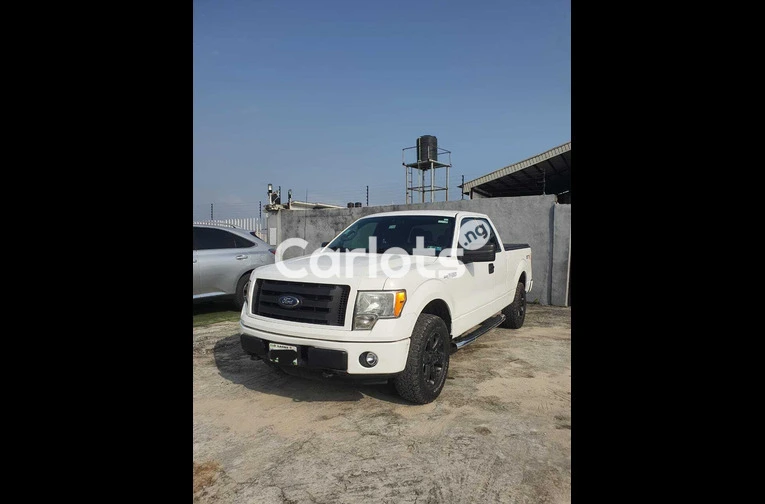 2012 Ford F-150 (White) - 1/7