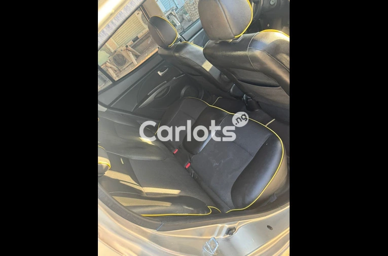 2010 KIA MORNING - 3/6