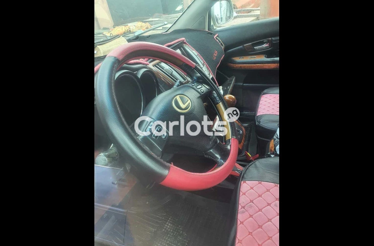 2006 Lexus RX 330 V6 engine (Beige) - 2/7