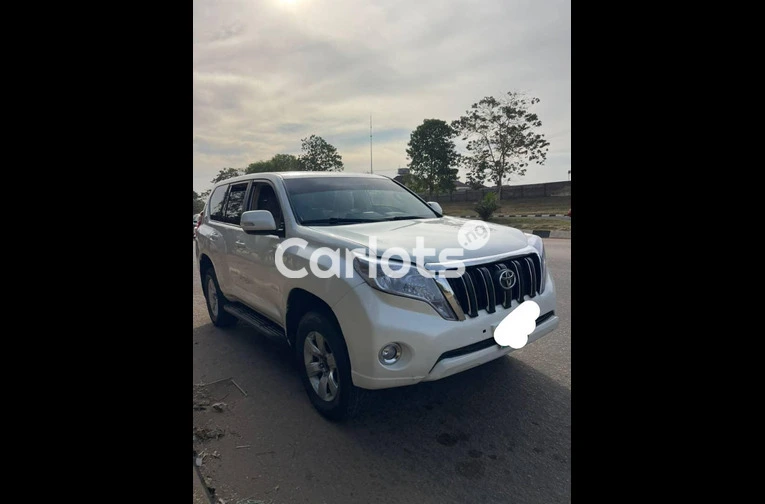 Registered 2016 Toyota Land Cruiser Prado