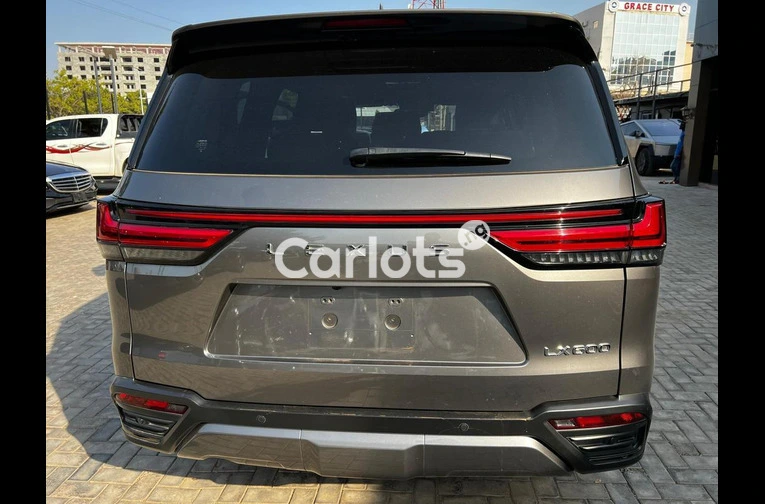 Brand new 2023 Lexus LX600 - 5/5