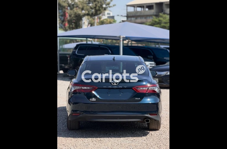 2021 Toyota Camry XLE - 7/7