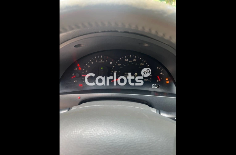 BELGIUM GRADE 2007 TOYOTA CAMRY XLE - 2/7