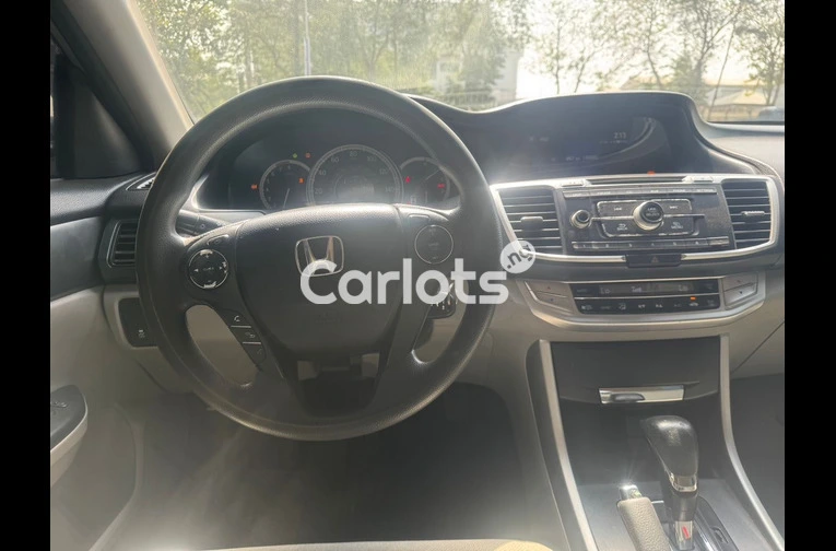 2013 HONDA ACCORD LX - 5/7